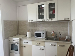 GIROCULUI - 3 CAMERE - 2 BAI - CENTRALA PROPRIE - 2 BALCOANE - DECOMANDAT -CLIMA - imagine 8