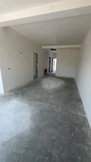 Duplex pe parter - 3 camere - Mosnita Noua - imagine 8
