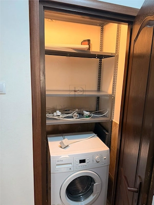 Apartament 2 camere-Decomandat-Centrala-Ac-Ronat - imagine 2