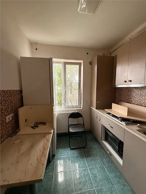 Apartament 2 camere-Decomandat-Centrala-Ac-Ronat - imagine 10