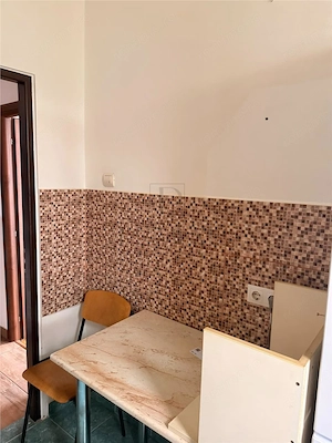 Apartament 2 camere-Decomandat-Centrala-Ac-Ronat - imagine 12