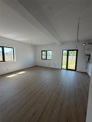 V #194;NZARE DUPLEX NOU FINALIZAT - Mo #537;ni #539;a Nou #259;
