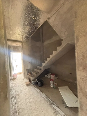 DUPLEX SPATIOS , MOSNITA NOUA, BUCATRIE INCHISA, 125MP UTILI, 5 CAMERE. - imagine 15