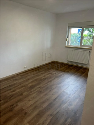 Garsoniera-Buziasului-Renovata-Confort 1 - imagine 5