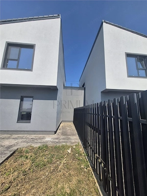 DUPLEX DESPARTIT - ZONA FOARTE BUNA- FINISAJE TOP - imagine 4