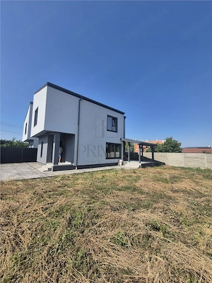 DUPLEX DESPARTIT - ZONA FOARTE BUNA- FINISAJE TOP - imagine 9