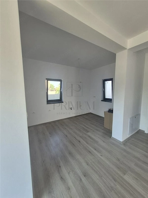 DUPLEX DESPARTIT - ZONA FOARTE BUNA- FINISAJE TOP - imagine 16