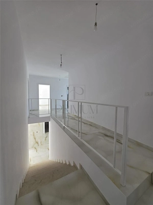 GIROC - CASA INDIVIDUALA - GARAJ - TOATE UTILITATILE - ZONA EXCELENTA - TOATE UTILITATILE - imagine 9