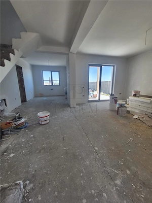 Duplex despartit - zona excelenta- toate utilitatile - posibilitate alegere finisaje - imagine 10