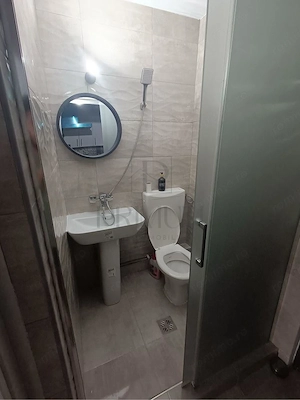 Garsoniera-Etaj intermediar-Ac-Renovata - imagine 5