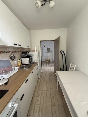 GIROC - 1 CAMERA - DECOMANDAT - ZONA EXCELENTA - PARCARE INCLUSA - imagine 3