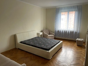 MEDICINA | 3 CAM | BOXA | RENOVAT | CENTRALA | ZONA DE INTERES - imagine 2