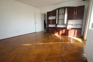 GIROCULUI | 3 CAM | DECOMANDAT | ANVELOPAT | zona excelenta - imagine 3