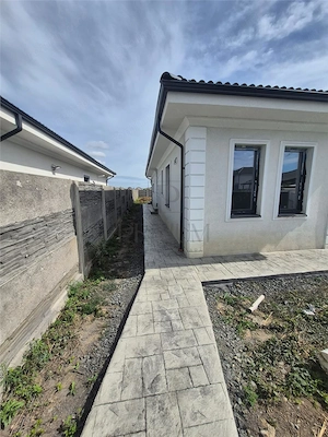 Duplex parter - 2 dormitoare - 2 bai - zona excelenta la 4 benzi - imagine 10