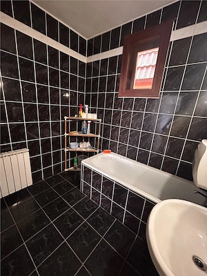 Spatiu de birou - zona linistita - centrala proprie - 20 mp - debara - balcon - imagine 5