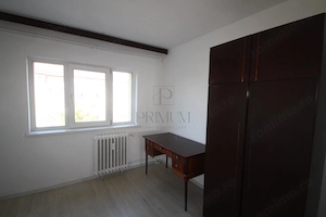 GIROCULUI | 3 CAM | DECOMANDAT | ANVELOPAT | zona excelenta - imagine 6