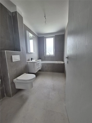 Casa insiruita - partea de margine - teren 90mp - toate utilitatile - zona excelenta - imagine 14