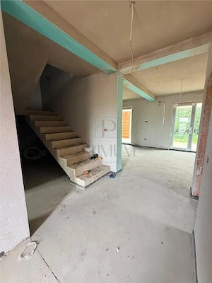 NOU PE PIATA - DUPLEX 5 CAMERE - DORMITOR LA PARTER - imagine 2