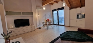 DUMBRAVITA - APARTAMENT 1 CAMERA - mobilat, utilat, decomandat - imagine 4