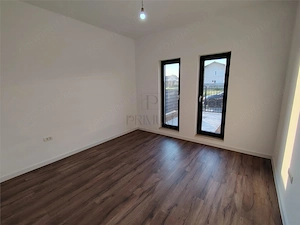Duplex modern - spatios - perete dublu - finalizat - imagine 3