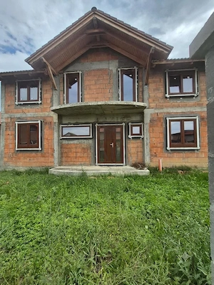 CASA INDIVIDUALA LA ROSU - ZONA EXCELENTA URSENI - ASFALT - TOATE UTILITATILE - imagine 3