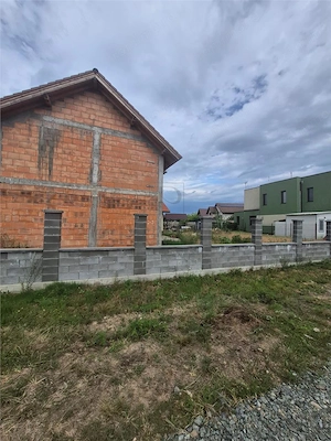 CASA INDIVIDUALA LA ROSU - ZONA EXCELENTA URSENI - ASFALT - TOATE UTILITATILE - imagine 5