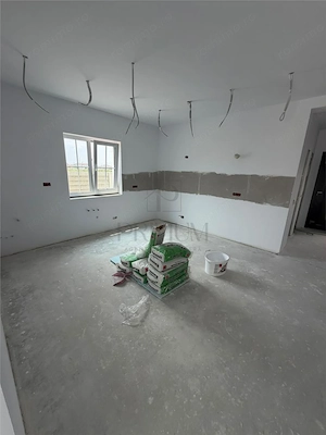 1 2 DUPLEX DE V #194;NZARE - MO #536;NI #538;A NOU #258; - imagine 9