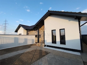 Duplex modern - spatios - perete dublu - finalizat - imagine 10