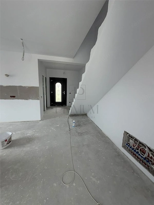 1 2 DUPLEX DE V #194;NZARE - MO #536;NI #538;A NOU #258; - imagine 8