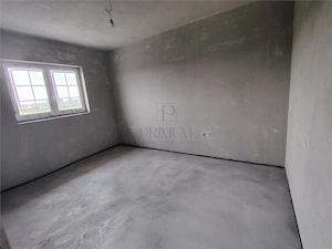 DUPLEX SPATIOS - ZONA CENTRALA - SEPARAT PRIN C.T - imagine 9