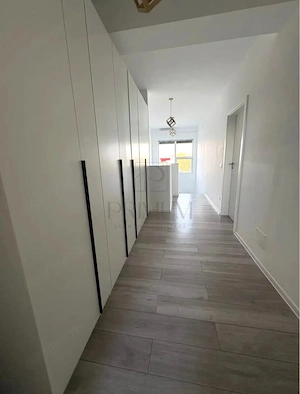 DUMBRAVITA - TRIPLEX - PISCINA - 4 CAMERE - 2 BAI - INCALZIRE PARDOSEALA - CLIMA - TERASA - imagine 7