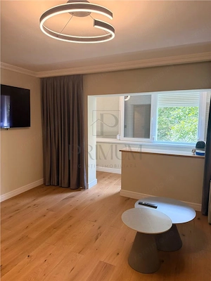 Olimpia - 2 Camere - Etaj 1 - Renovat complet LUX - Centrala proprie - Bloc izolat - imagine 8