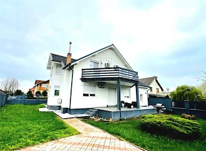 BOGDANESTILOR - CASA INDIVIDUALA - 6 CAMERE - 3 BAI - TERASA - DEMISOL - GARAJ