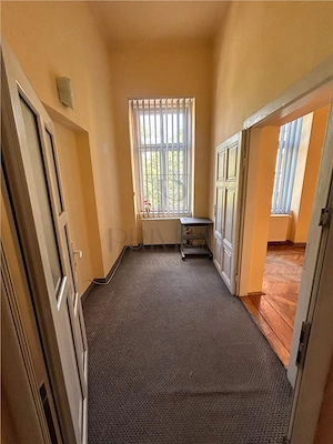 SPATIU PENTRU BIROURI - ZONA ULTRACENTRALA - CENTRALA PROPRIE - 24 MP - imagine 4