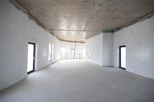 Spatiu comercial SAD, 100 mp. open-space cu vitrina mare - Bogdanestilor - imagine 3