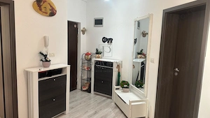 BRAYTIM - 3 CAMERE - ETAJ 2 - DECOMANDAT -  CENTRALA PROPRIE - CLIMA - RULOURI - LOC PARCARE CF - imagine 9