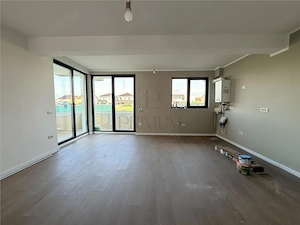 DUPLEX IN ZONA DE TOP - 3 BAI - 2 BALCOANE - imagine 5