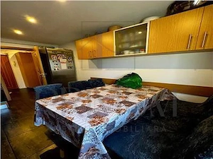 Timocului - 2 Camere - Etaj 2 - Centrala proprie - Decomandat - Renovat - imagine 5
