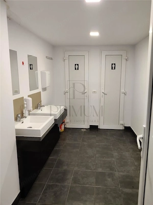 Spatiu comercial -  centrala proprie - zona excelenta - trafic pietonal - 2 accese -  curent trifazi - imagine 5