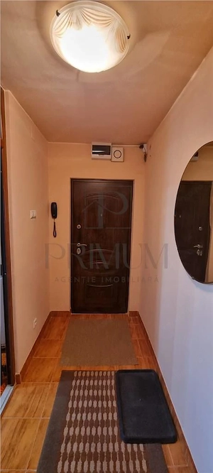 Simion Barnutiu - 2 Camere - Centrala proprie - Renovat - Spatios - imagine 6