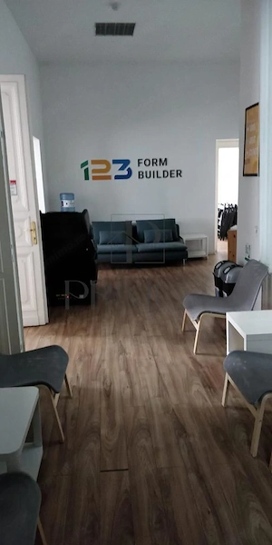 Spatiu pentru birouri -  ultracentral - zona excelenta - 220 mp - centrala proprie - imagine 5