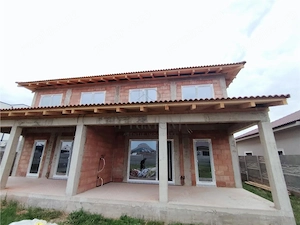DUPLEX SPATIOS - ASFALT - POSIBILITATE CARPORT - imagine 2