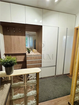 SAGULUI - 2 CAMERE - ETAJUL 1 - LIFT - CENTRALA PROPRIE - MOBILAT SI UTILAT - imagine 6