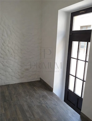 SPATIU COMERCIAL - ULTRACENTRAL - CENTRALA PROPRIE - AER CONDITIONAT - imagine 3