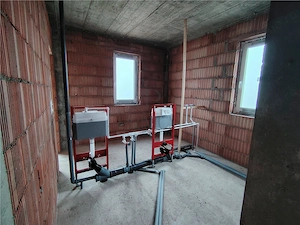 DUPLEX SPATIOS - ASFALT - POSIBILITATE CARPORT - imagine 12