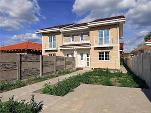 DUPLEX LANGA ORAS - GATA DE MUTAT - TOATE UTILITATILE