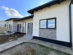 DUPLEX CU 3 BAI  - buc #259;t #259;rie Inchisa - Asfalt - imagine 2