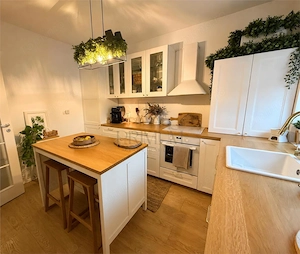 GIROC - DUPLEX - 4 CAMERE - 2 BAI - GARAJ - CURTE - imagine 5