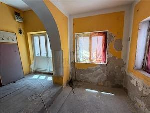 CALEA MARTIRILOR - CASA CU CURTE - TEREN 414MP - imagine 5