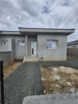 Duplex pe parter - 2 dormitoare - 2 bai - zona in dezvoltare - imagine 3